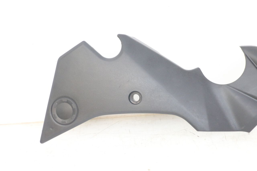 photo de RECHTER ZIJFRAMEKAP KAWASAKI ER-6 ER6 N 650 (2012 - 2016) - Andere kijkhoek