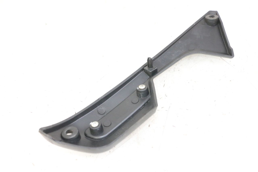 photo de RECHTER ZIJFRAMEKAP KEEWAY K-LIGHT KLIGHT 125 (2018 - 2025) - Zoom op gebruiksstaat