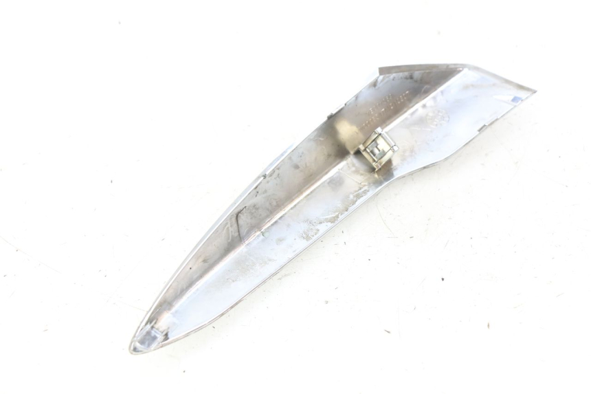 photo de RECHTER ZIJFRAMEKAP PIAGGIO LIBERTY IGET S 125 (2016 - 2020) - Andere kijkhoek