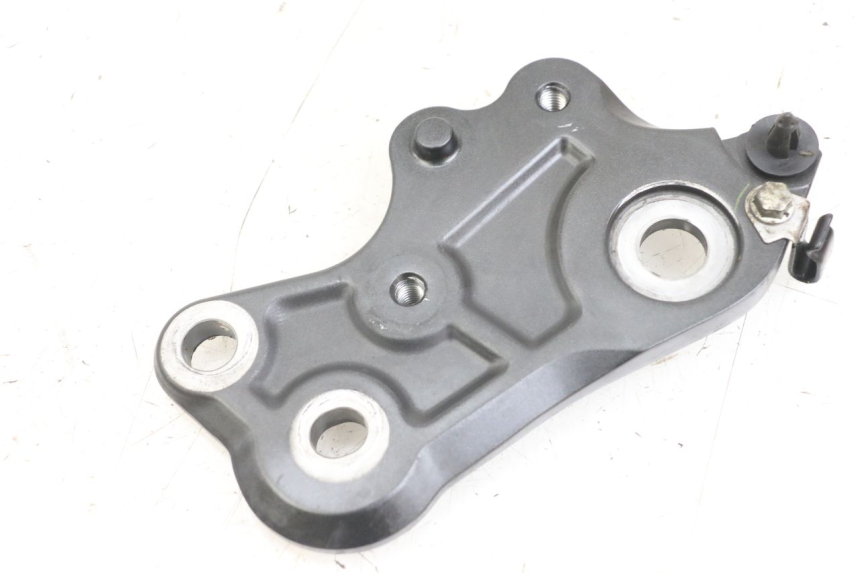 photo de RECHTER ZIJFRAMEKAP YAMAHA MT-07 MT07 ABS 700 (2014 - 2017) - Hoofdaanzicht