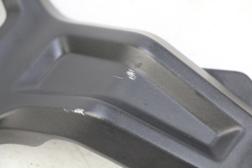 photo de RECHTER ZIJFRAMEKAP YAMAHA MT-07 MT07 700 (2018 - 2020) - Overzicht