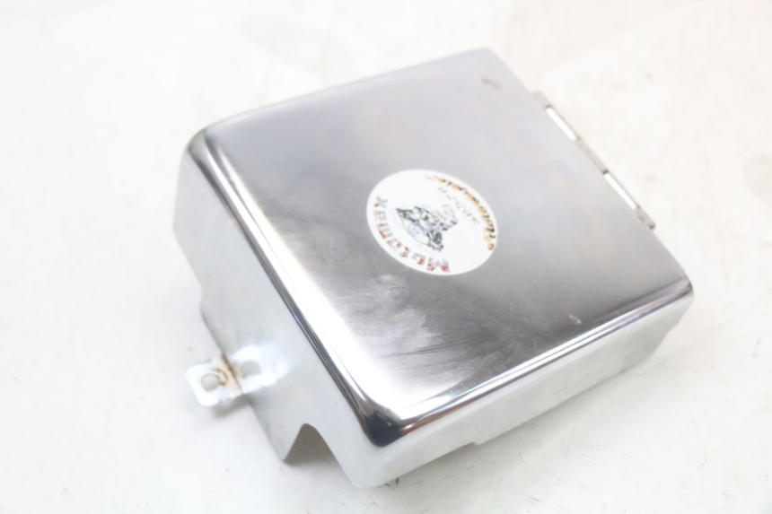 photo de RECHTER ZIJFRAMEKAP REGAL RAPTOR SPYDER 125 (2010 - 2018) - Andere kijkhoek