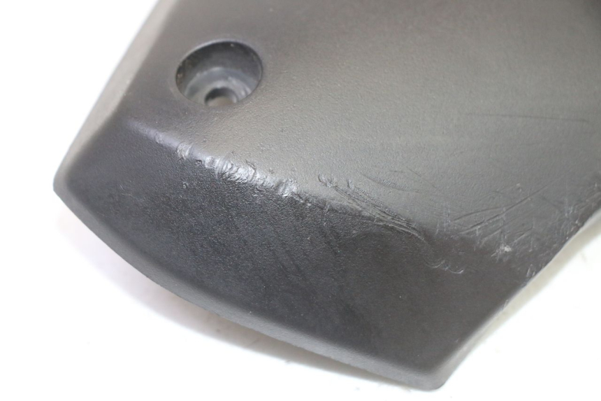 photo de RECHTER ZIJFRAMEKAP PEUGEOT STREETZONE I 2T 50 (2018 - 2020) - Zoom op gebruiksstaat