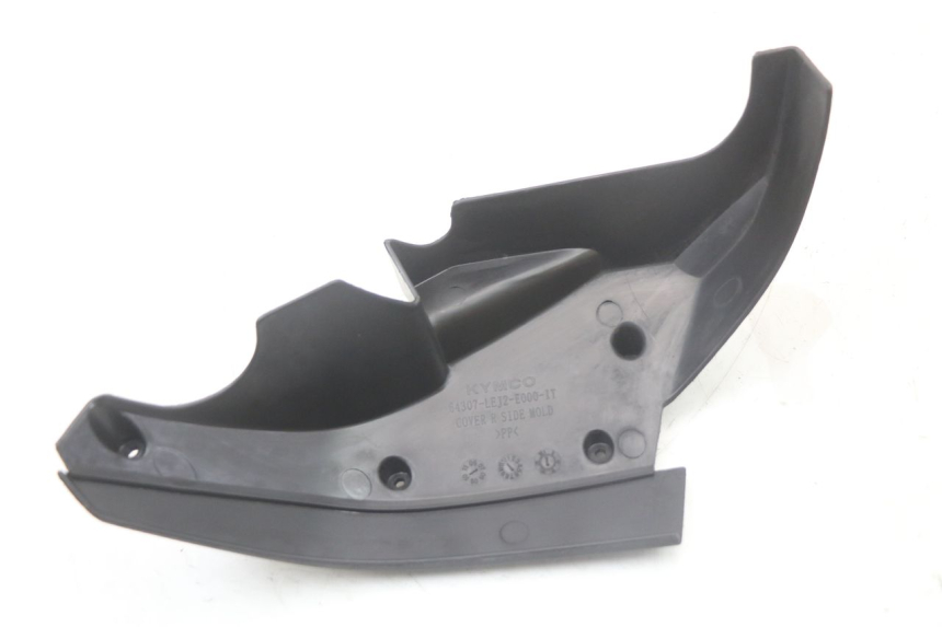 photo de RECHTER ZIJFRAMEKAP KYMCO SUPER 8 125 (2008 - 2015) - Andere kijkhoek