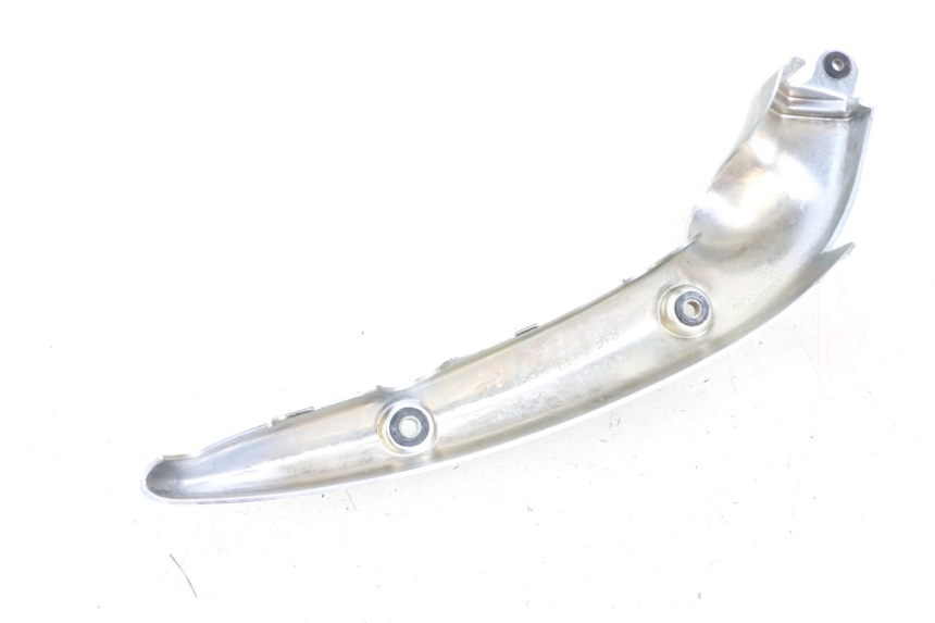 photo de RECHTER ZIJFRAMEKAP SUZUKI VL INTRUDER 125 (2004 - 2007) - Zoom op gebruiksstaat