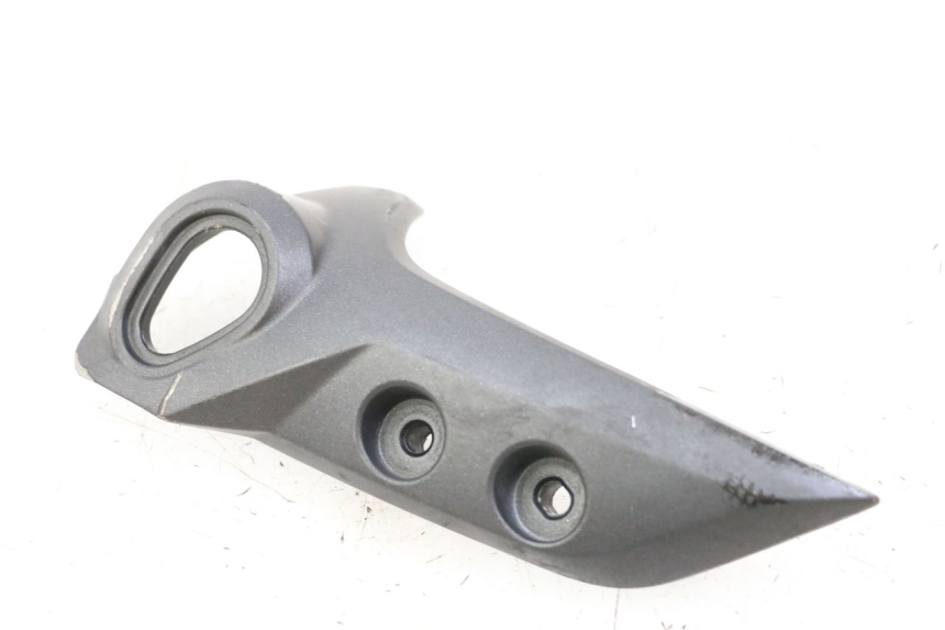 photo de RECHTER ZIJFRAMEKAP YAMAHA FZ6 FAZER S2 600 (2007 - 2011) - Hoofdaanzicht