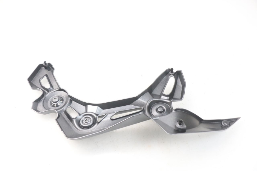 photo de RECHTER ZIJFRAMEKAP KAWASAKI Z Z900 900 (2017 - 2019) - Zoom op gebruiksstaat