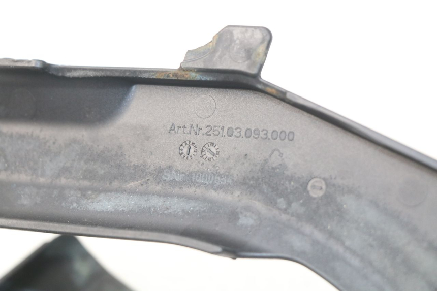 photo de Zijkap frame HUSQVARNA FC 350 (2019 - 2022) - Detail van het onderdeel