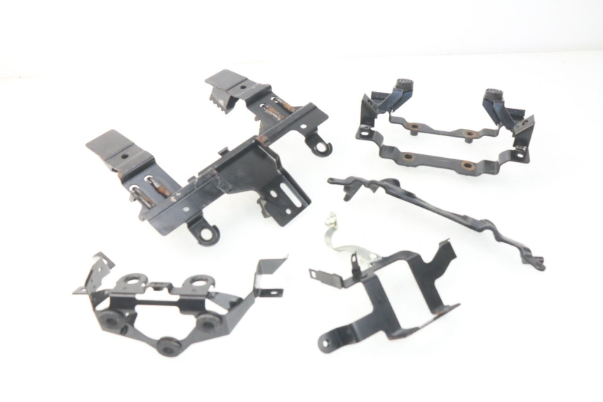 photo de Zijkap frame YAMAHA FZ8 800 (2010 - 2016) - Detail van het onderdeel