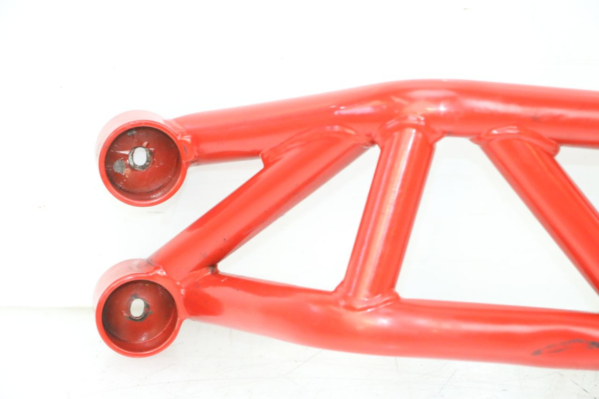 photo de LINKER ZIJKAP CHASSIS MAG POWER BOMBERS 4T 50 (2016 - 2026) - Kenmerkende details