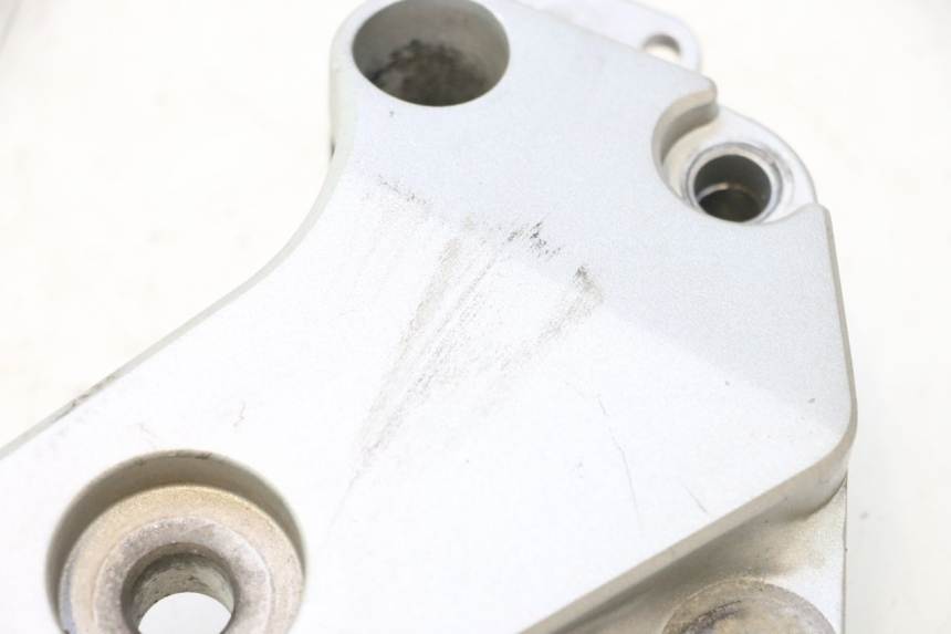 photo de LINKER ZIJFRAMEDEKSEL HONDA CB F HORNET 600 (2005 - 2006) - Bevestigingspunten