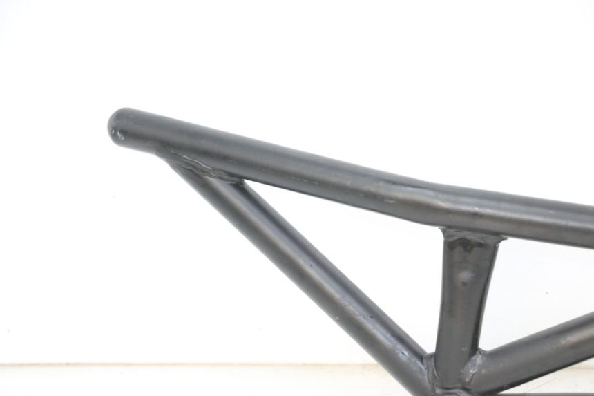photo de LINKER ZIJKAP CHASSIS EBROH BRAVO GLE 1 (2020 - 2024) - Overzicht