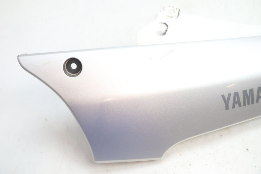 photo de LINKER ZIJFRAMEDEKSEL YAMAHA FJR 1300 (2001 - 2005) - Detail van het onderdeel