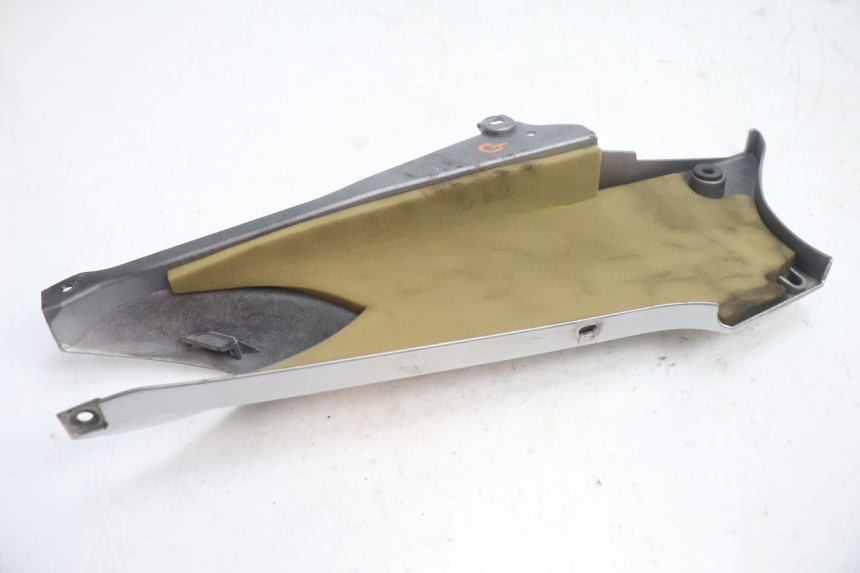 photo de LINKER ZIJFRAMEDEKSEL YAMAHA FJR 1300 (2001 - 2005) - Staat van het oppervlak