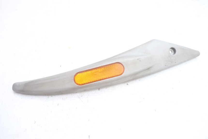 photo de LINKER ZIJFRAMEDEKSEL PIAGGIO LIBERTY 125 (1998 - 2008) - Bevestigingspunten