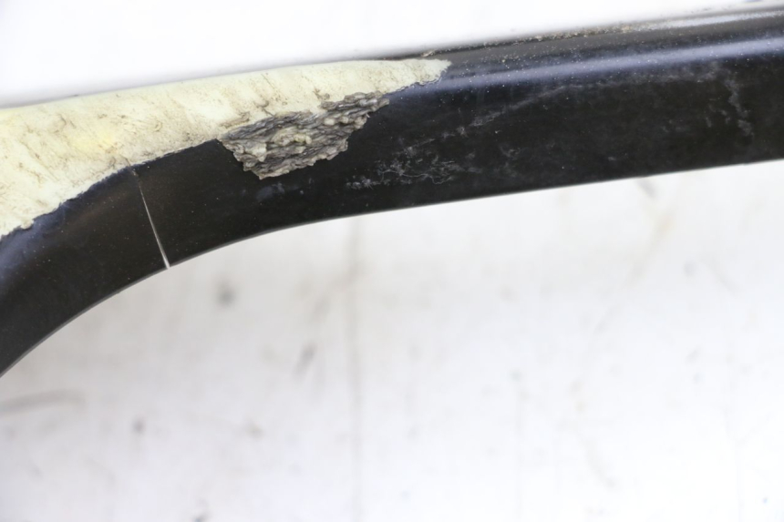 photo de LINKER ZIJKAP FRAME PIAGGIO LIBERTY IGET 4T 50 (2021 - 2025) - Detail van het onderdeel