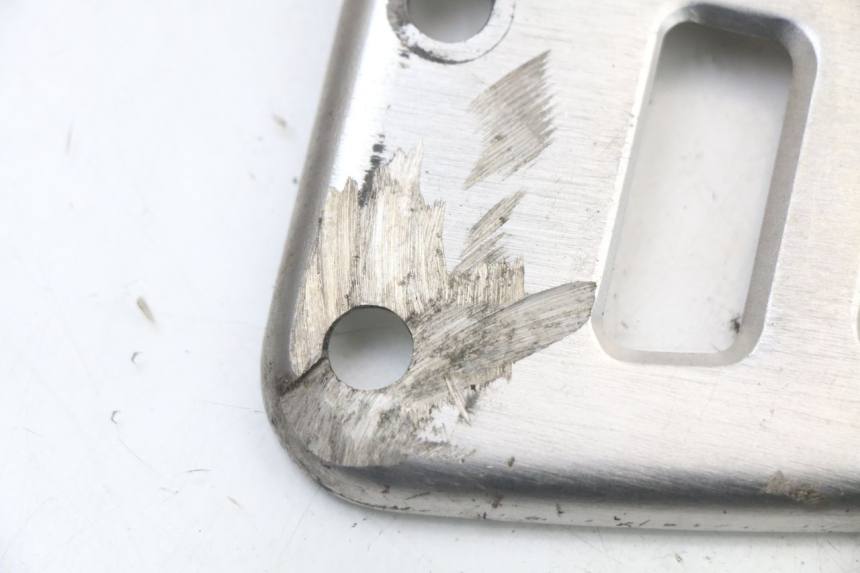 photo de LINKER ZIJKAP CHASSIS SUZUKI SV S 650 (1999 - 2002) - Detail van het onderdeel