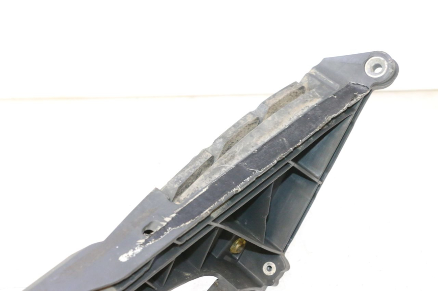 photo de LINKER ZIJFRAMEDEKSEL HUSABERG TE 250 (2011 - 2014) - Markeringen en referenties