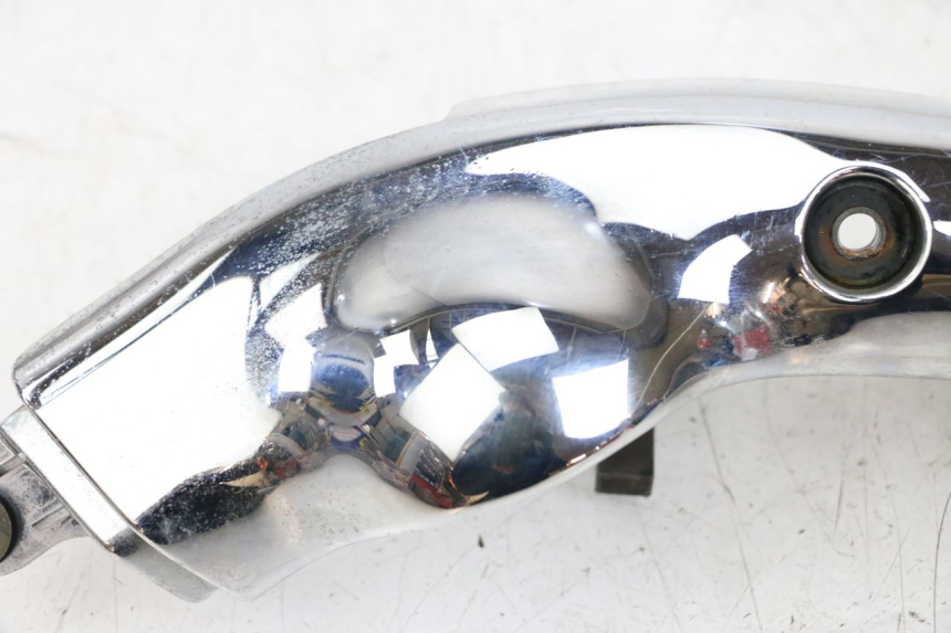 photo de LINKER ZIJKAP CHASSIS SUZUKI VL INTRUDER 125 (2004 - 2007) - Detail van het onderdeel