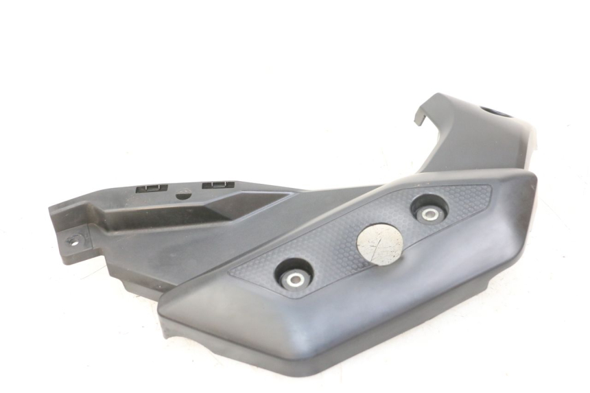 photo de LINKER ZIJKAP CHASSIS YAMAHA XJ6 ABS 600 (2008 - 2016) - Bevestigingspunten