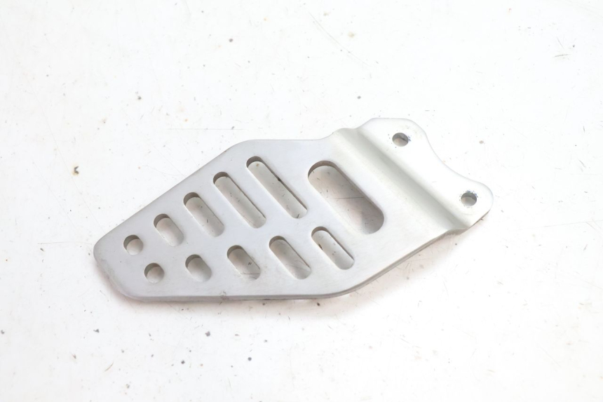 photo de LINKER ZIJFRAMEKAP YAMAHA YZF R6 600 (2008 - 2009) - Detail van het onderdeel