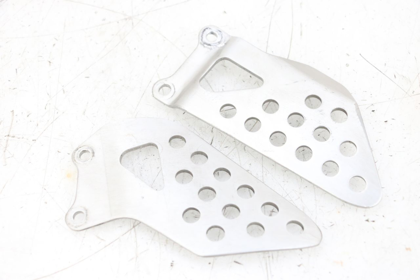 photo de ZIJFRAMEKAP SUZUKI GSXR GSX-R 1000 (2003 - 2004) - Hoofdaanzicht