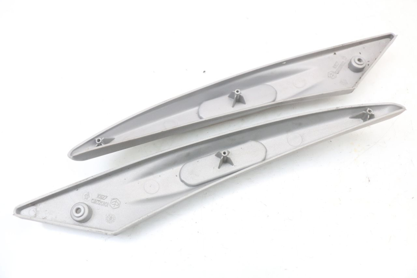 photo de Zijkap frame PIAGGIO LIBERTY 4T 50 (2004 - 2008) - Andere kijkhoek