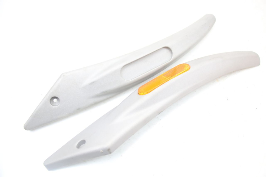 photo de Zijkap frame PIAGGIO LIBERTY 4T 50 (2004 - 2008) - Technische close-up