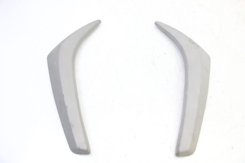 photo de Zijkap frame PIAGGIO LIBERTY 4T 50 (2009 - 2015) - Detail van het onderdeel