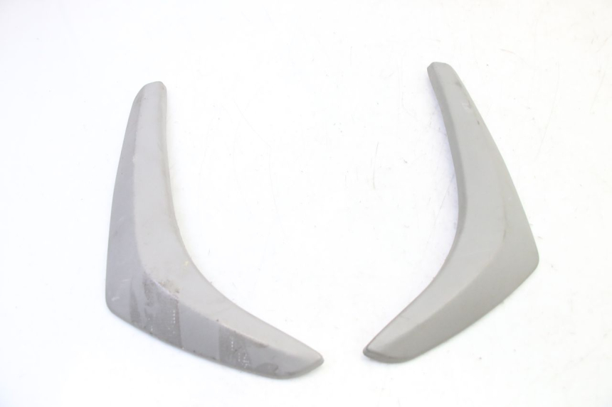 photo de Zijkap frame PIAGGIO LIBERTY 4T 50 (2009 - 2015) - Zoom op gebruiksstaat