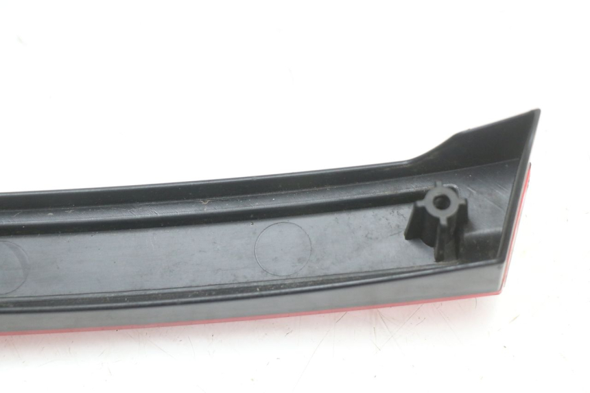 photo de Zijkap frame PIAGGIO MP3 125 (2006 - 2014) - Gecontroleerd onderdeel