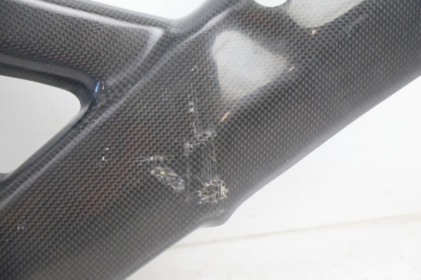 photo de ZIJFRAMEKAP SUZUKI SV S 650 (2003 - 2009) - Technische close-up