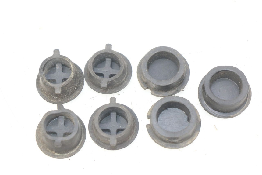 photo de Zijkap frame PEUGEOT TWEET 4T 50 (2018 - 2022) - Detail van het onderdeel