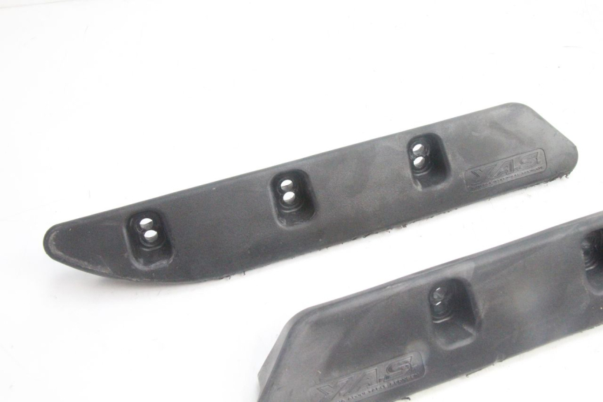 photo de ZIJFRAMEDEKSEL YAMAHA WAVE RUNNER GP R 1200 (2000 - 2003) - Detail van het onderdeel