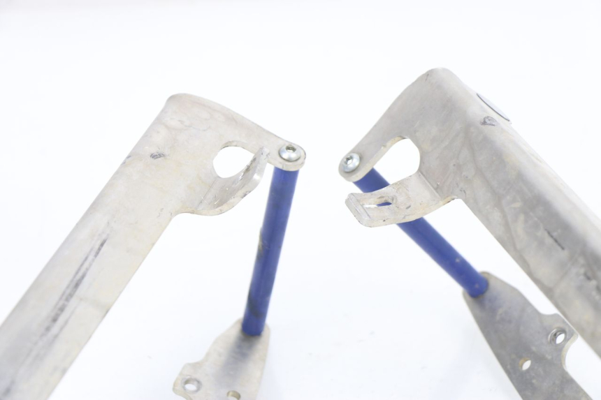 photo de Zijkap frame YAMAHA YZF YZ-F 450 (2006 - 2009) - Zoom op gebruiksstaat