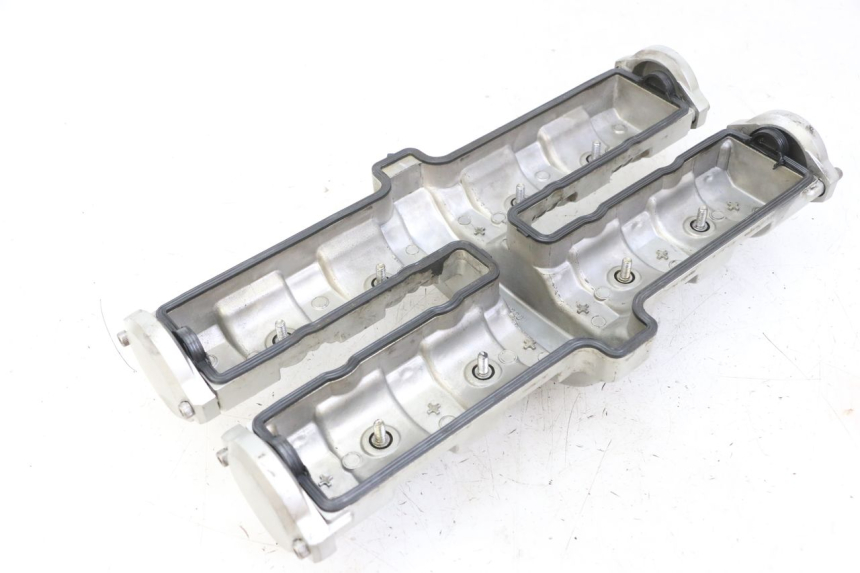 photo de KLEPDEKSEL YAMAHA FZS FAZER 600 (2001 - 2003) - Detail van het onderdeel