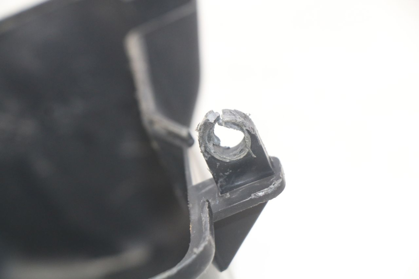 photo de CILINDERKAP PEUGEOT LUDIX 50 (2008 - 2017) - Zoom op gebruiksstaat