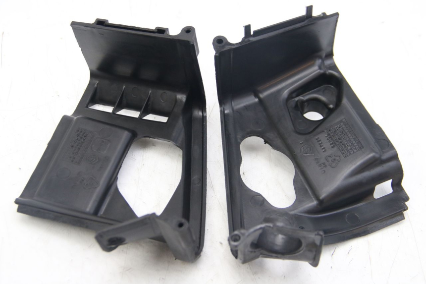 photo de CILINDERKAP APRILIA SCARABEO 4T 50 (2009 - 2017) - Gecontroleerd onderdeel