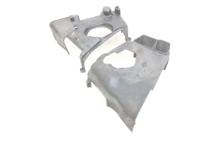 photo de CILINDERKAP PIAGGIO VESPA LXV 125 (2006 - 2009) - Zoom op gebruiksstaat