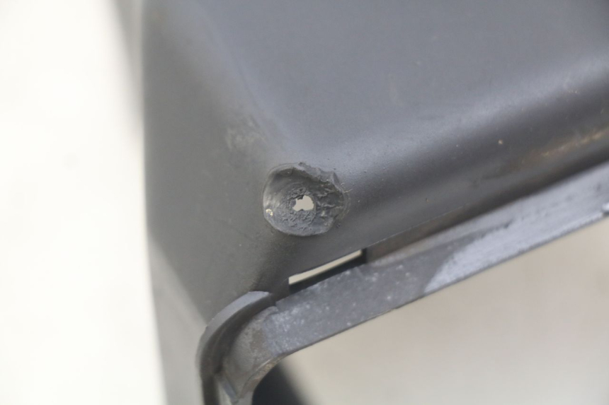 photo de CILINDERKAP PIAGGIO VESPA PRIMAVERA 2T 50 (2013 - 2018) - Detail van het onderdeel