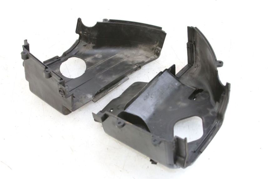 photo de CILINDERKAP PEUGEOT VIVACITY 125 (2010 - 2017) - Detail van het onderdeel