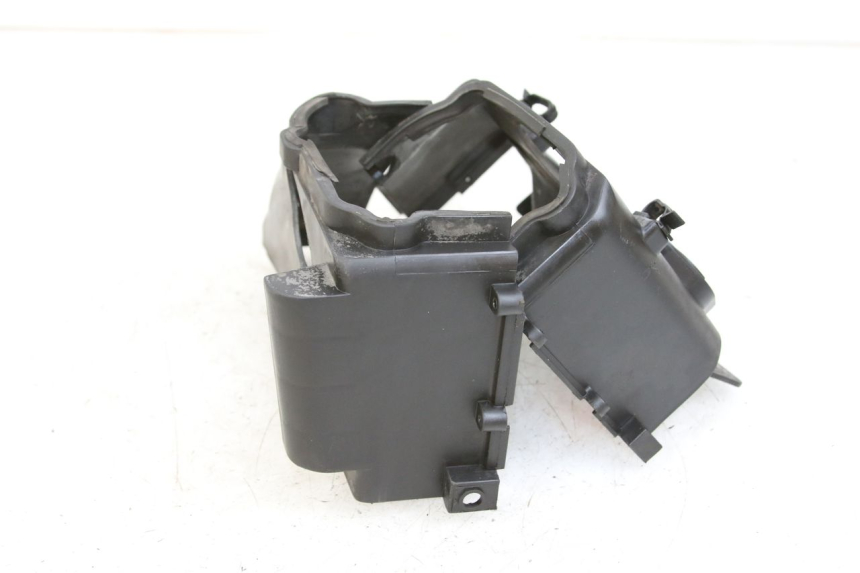 photo de CILINDERKAP PEUGEOT VIVACITY 125 (2010 - 2017) - Andere kijkhoek