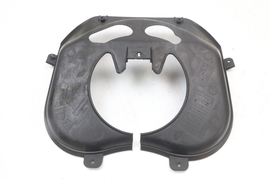 photo de VORKKAP PEUGEOT KISBEE 4T 50 (2018 - 2022) - Andere kijkhoek