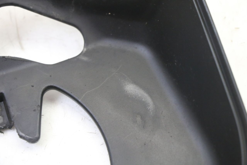 photo de VORKKAP PEUGEOT KISBEE 4T 50 (2018 - 2022) - Zoom op gebruiksstaat