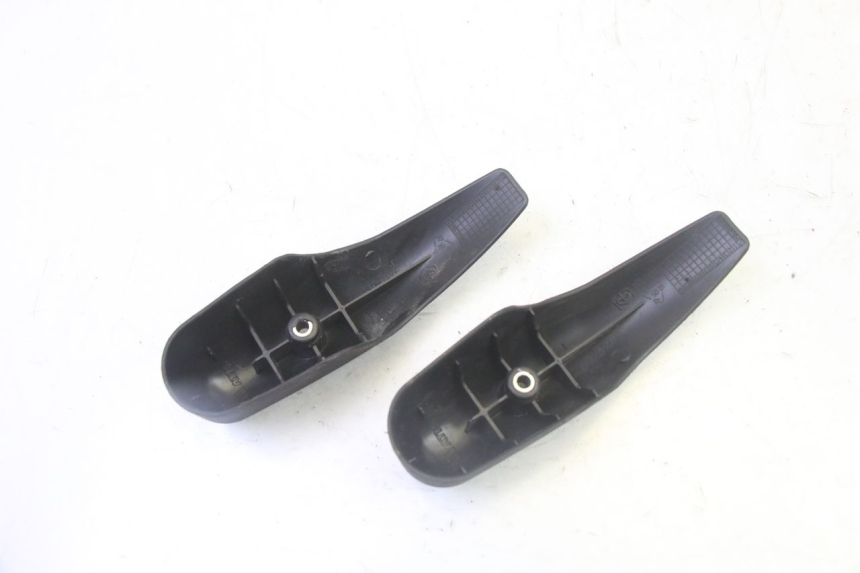 photo de VORKKAP PIAGGIO MP3 LT 300 (2010 - 2016) - Zoom op gebruiksstaat