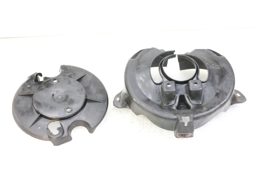 photo de VORKKAP PEUGEOT TKR TREKKER FURIOUS 50 (2005 - 2014) - Bevestigingspunten