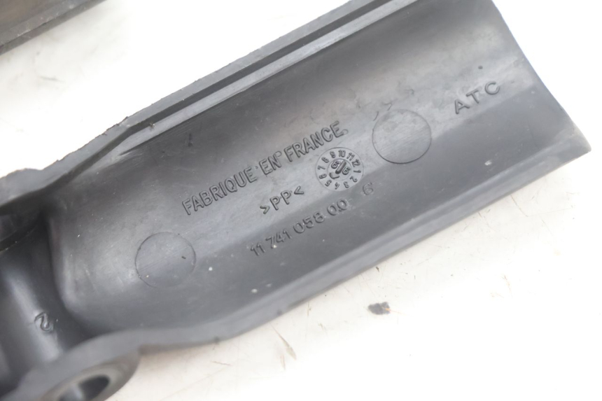 photo de VORKAFDEKKING PEUGEOT VIVACITY 100 (1999 - 2008) - Technische close-up