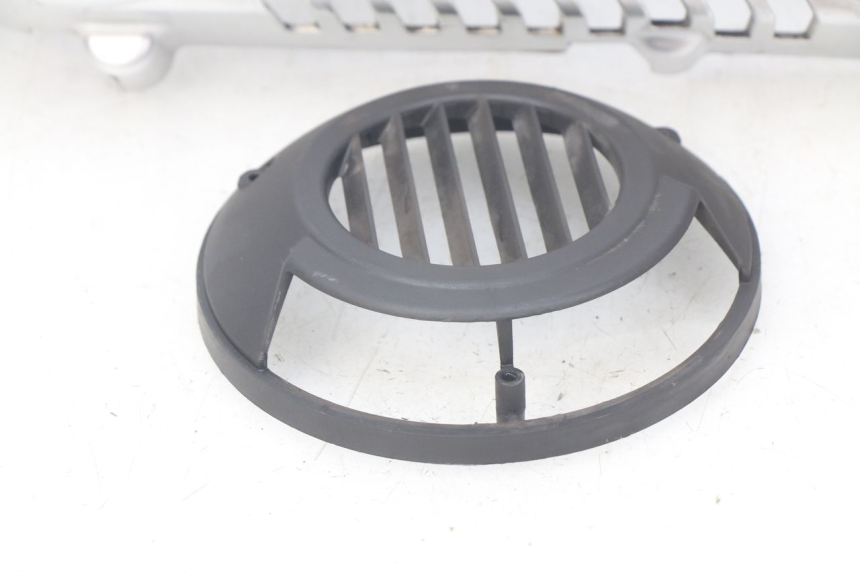 photo de MOTORKAP PEUGEOT GEOPOLIS 400 (2007 - 2013) - Staat van het oppervlak