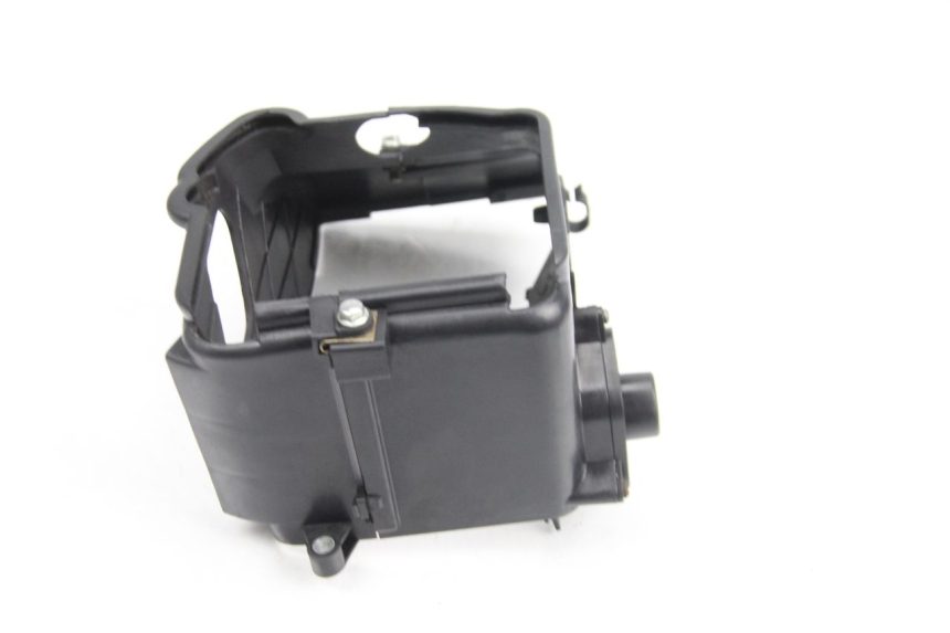 photo de MOTORKAP PEUGEOT KISBEE 4T 50 (2018 - 2022) - Andere kijkhoek