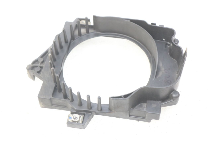 photo de MOTORKAP PIAGGIO VESPA GTS IGET ABS 125 (2017 - 2023) - Hoofdaanzicht